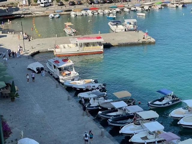 Nuovo Porto Antico Apartment Porto Venere